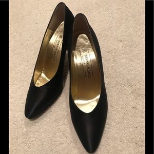 Bruno Magli Black Satin High Heels 8.5AA
